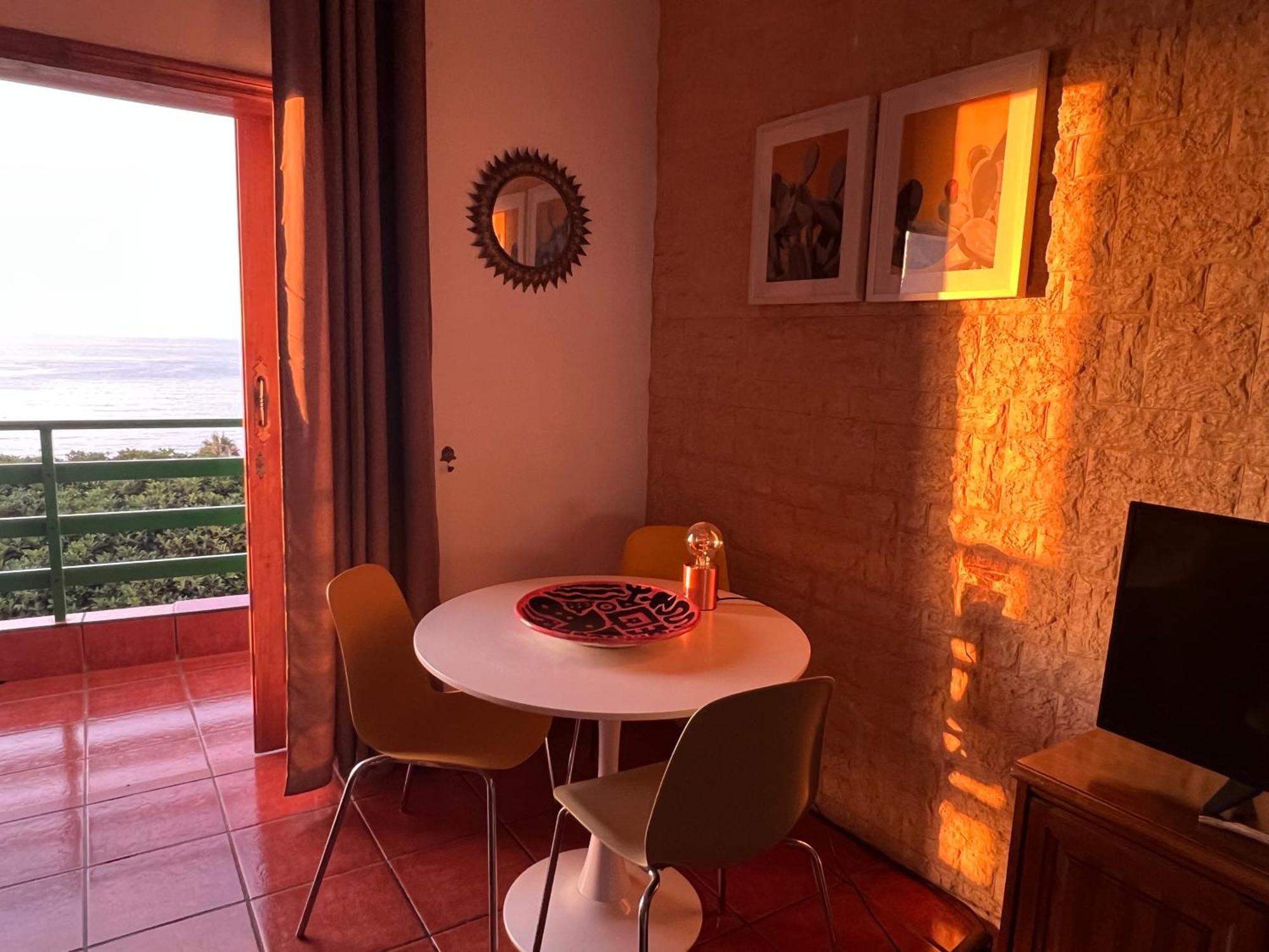 Sea View Relax And Surf Apartment Bajamar  Exterior photo